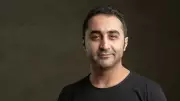 Onur Buldu ev sahibi olurken arkadaşı tarafından dolandırıldı