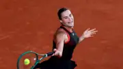 Sabalenka ve Gauff Fransa Açık'ta Üçüncü Tura Yükseldi