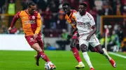 Samsunspor-Galatasaray maçı 4-1 bitti! Şampiyonluk haftaya kaldı