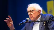 Senatör Sanders: Trump ve Netanyahu 'bitmeyen savaşlar' başlattı
