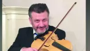 Yazar Ali Özdoğan'dan Gazze'ye 250 müzik aleti bağışı