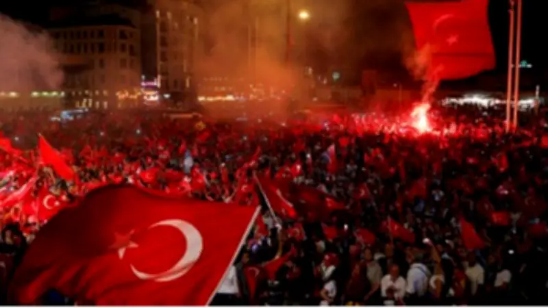 15 Temmuz Resmi Tatil mi? 2026'da Çarşamba Gününe Denk Geliyor