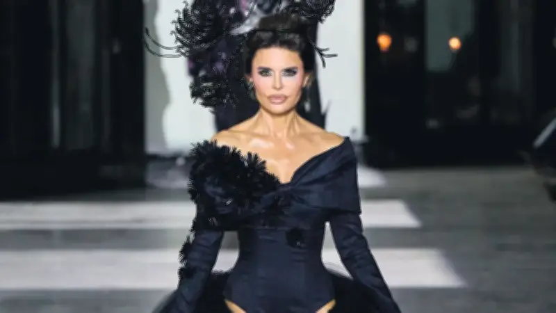 2026 Yazında Gotik Moda Trendi Yükselişe Geçiyor