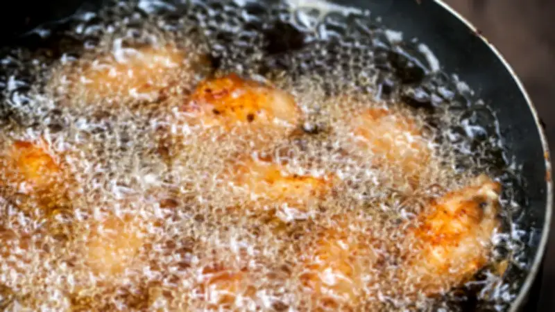 66 Yıldır Aynı Yağda Kızartan Restoranın Sırrı Sosyal Medyayı Salladı