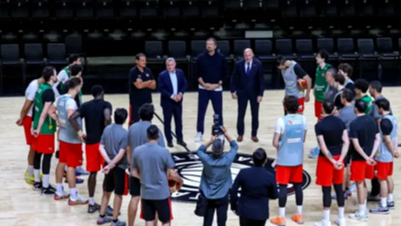 A Milli Erkek Basketbol Takımı'ndan Bosna Hersek Maçı Öncesi Yoğun Antrenman