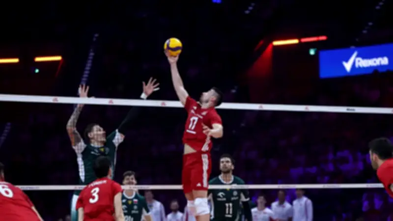 A Milli Erkek Voleybol Takımı Polonya'ya 3-2 Mağlup Oldu