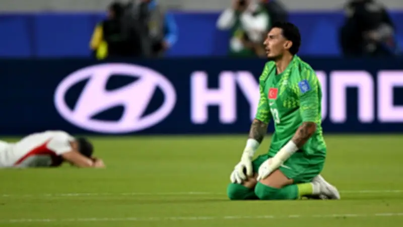 A Milli Takım'dan Dünya Kupası'na Acı Veda: Paraguay'a 1-0 Yenildik