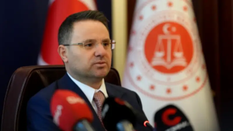 Adalet Bakanı Gürlek, Muğla'da Şehit Olan Polis Memuru İçin Başsağlığı Mesajı Yayımladı