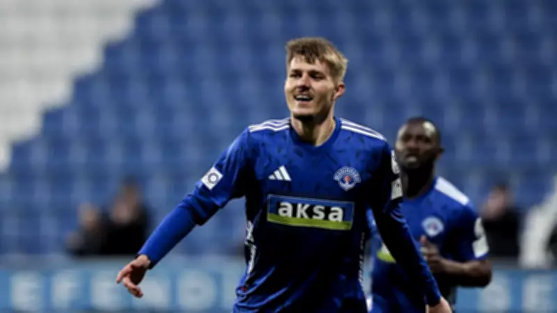 Adrian Benedyczak'tan Emre Belözoğlu'na veda mesajı