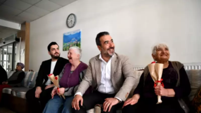 AK Partili Hakan Han Özcan'dan Yaşlılara Anlamlı Ziyaret: Büyüklerimiz Baş Tacımızdır