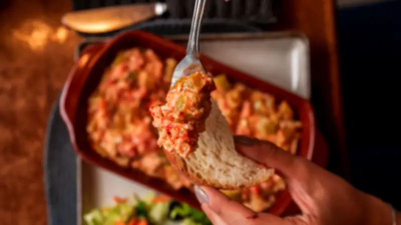 Çakallı Menemen Tarifi: Sosyal Medyayı Kasıp Kavuran Lezzetin Püf Noktaları