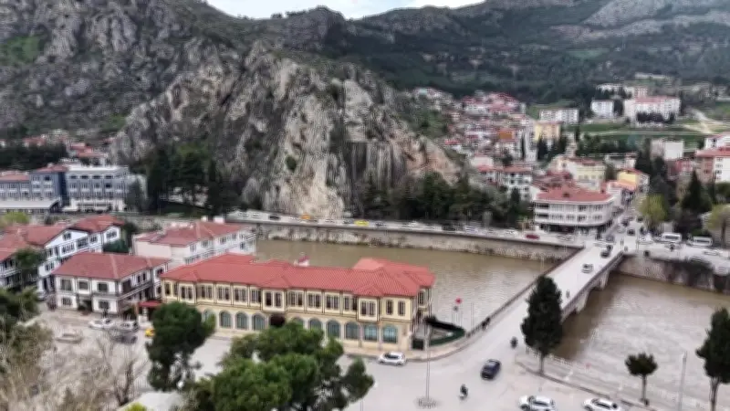 Amasya'nın Asırlara Meydan Okuyan Tarihi Taş Köprüleri Ayakta