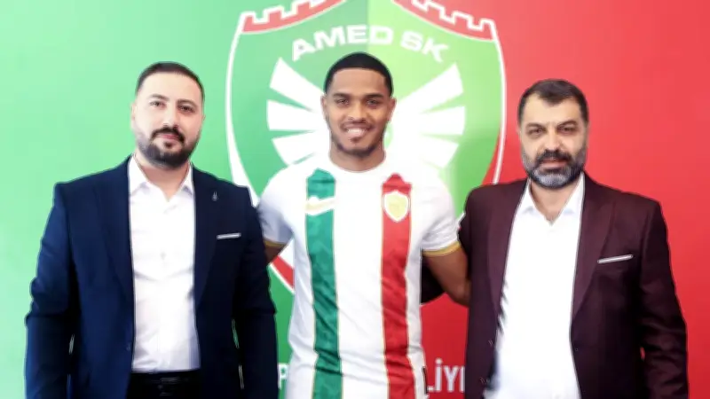 Amedspor, Rayan Raveloson ile 2+1 Yıllık Sözleşme İmzaladı
