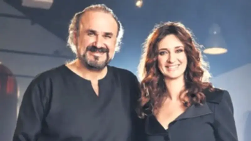 Anjelika Akbar ve Hakan Aysev'den 'Üsküdar'a Giderken' Düeti