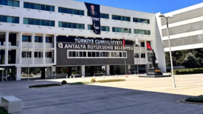Antalya Büyükşehir Belediyesi'ne yeni operasyon: 3 kişi gözaltına alındı