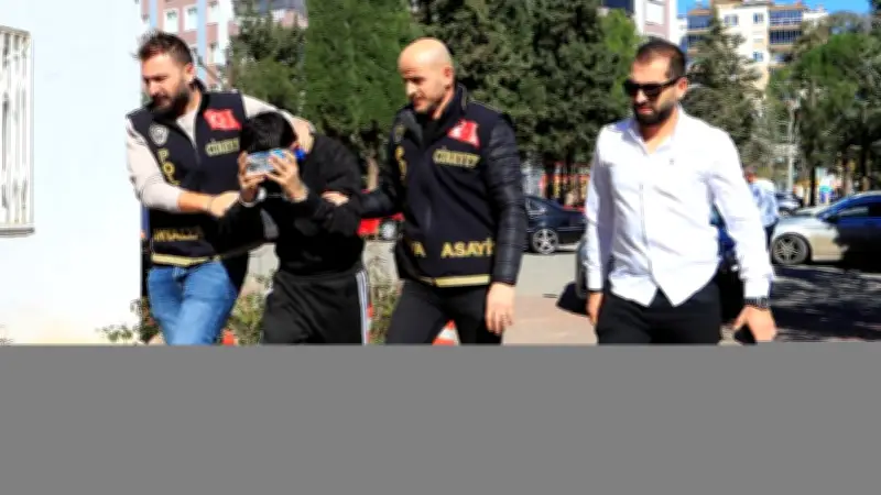 Antalya'da hamile eşini vuran koca: Psikiyatrik ilaç kullanıyordum