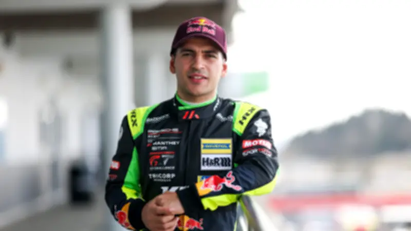 Ayhancan Güven, Le Mans 24 Saat Yarışı'nı kazayla tamamlayamadı