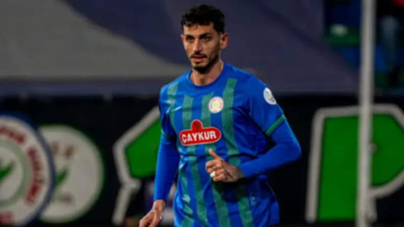 Çaykur Rizespor, Samet Akaydın ile Yollarını Ayırdığını Açıkladı