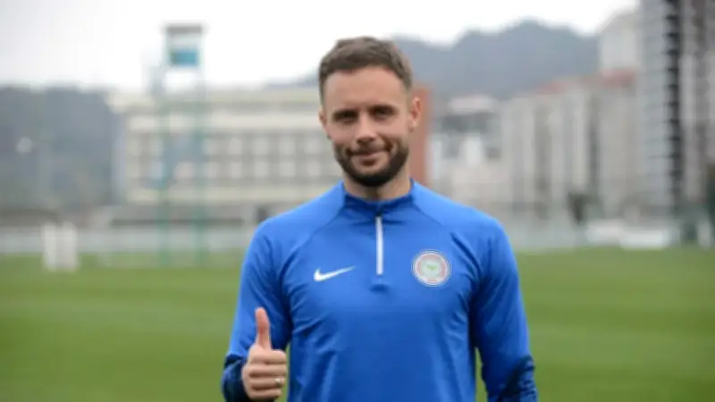 Çaykur Rizespor'da Casper Hojer ile Yollar Ayrıldı