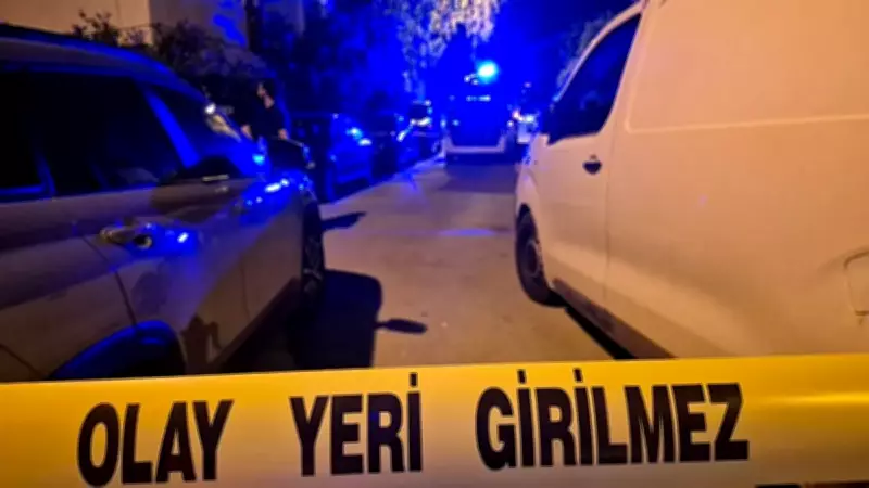 Babasının cenazesiyle 2 gün aynı evde yaşadı
