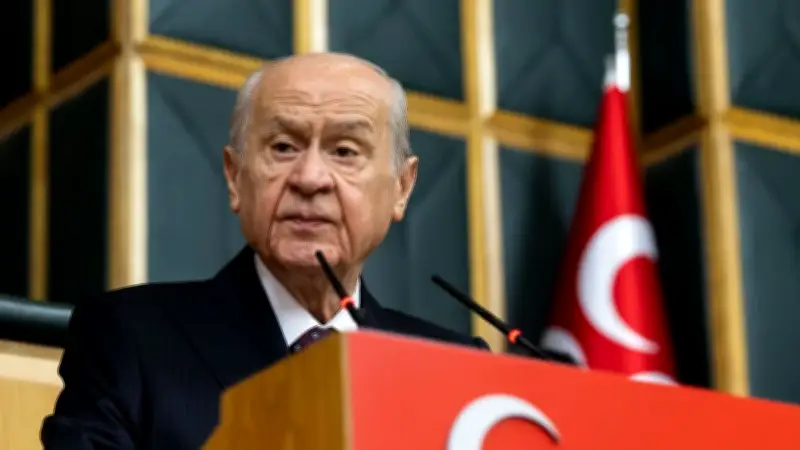Bahçeli: NATO, Türkiye için boyun eğilecek bir emir komuta merkezi değil