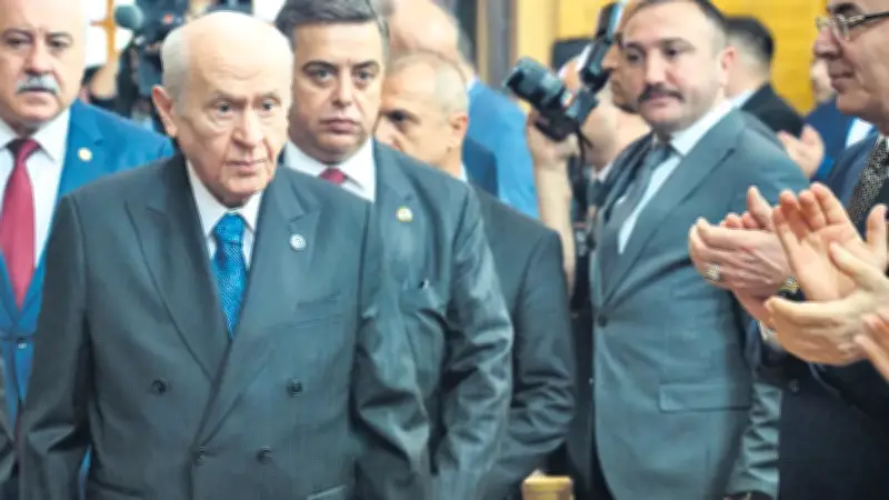 Bahçeli'den Özel'e çağrı: Aklıselimle hareket edin