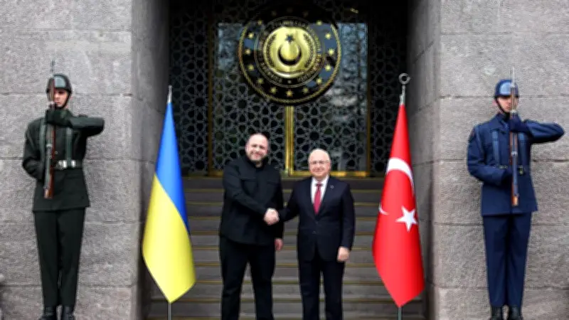 Bakan Güler, Ukrayna Savunma Konseyi Sekreteri Umerov ile Görüştü