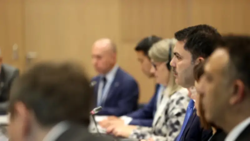 Bakan Kurum, G77 ve Çin temsilcileriyle kritik görüşme yaptı