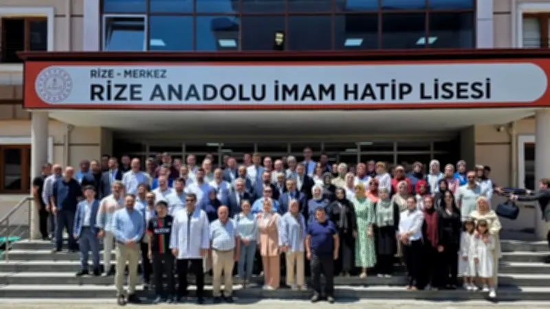 Bakan Tekin: Öğretmenlerimize Danışıyoruz, Hiçbir Adım İstişaresiz Atılmadı
