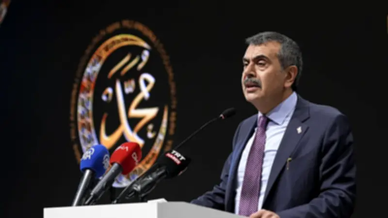 Bakan Tekin'den sözleşmeli öğretmenlere yer değişikliği müjdesi