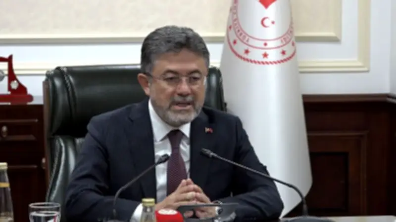 Bakan Yumaklı: Çay üreticilerine 2.6 milyar lira destek ödemesi yapıldı