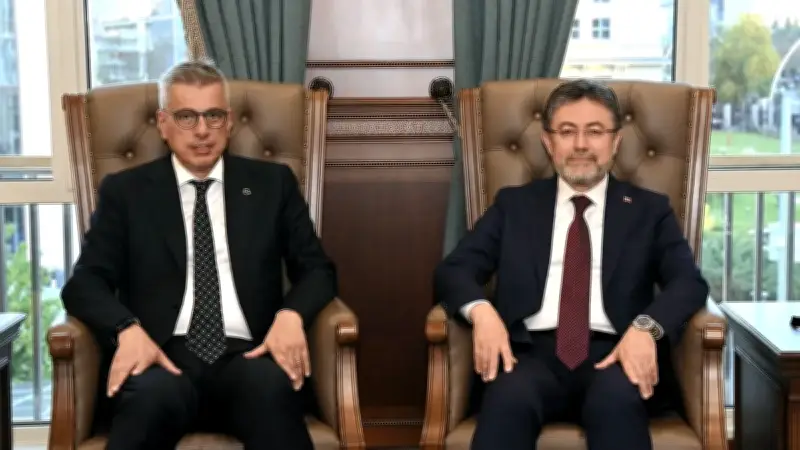 Bakanlar Memişoğlu ve Yumaklı'dan işbirliği toplantısı