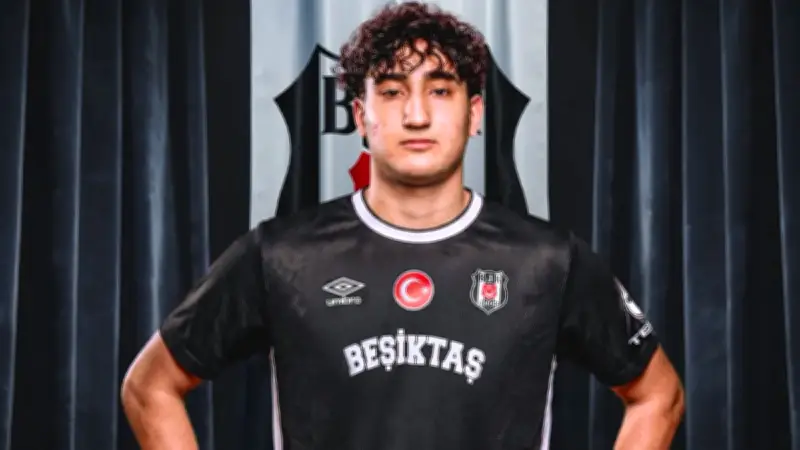 Beşiktaş, 17 yaşındaki pivot Atahan Akçam'ı kadrosuna kattı