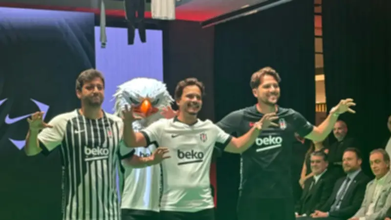 Beşiktaş 2026-2027 Sezonu Formaları Tanıtıldı: Beyaz, Siyah ve Çubuklu