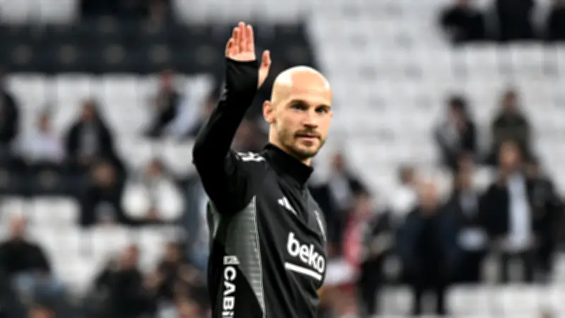 Beşiktaş'ta Cerny ve Djalo Kararı: Yeni Sezonda Takımda Kalıyorlar