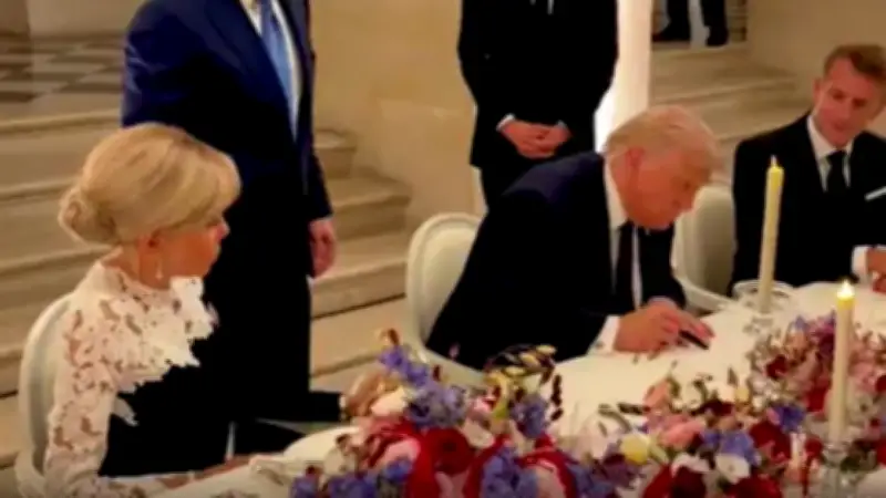 Beyaz Saray, Trump'ın İran mutabakatını imzaladığı anları paylaştı