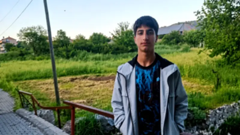Bingöl'de Serinlemek İçin Girdiği Gölette Boğulan 13 Yaşındaki Metin Çağlayan Hayatını Kaybetti