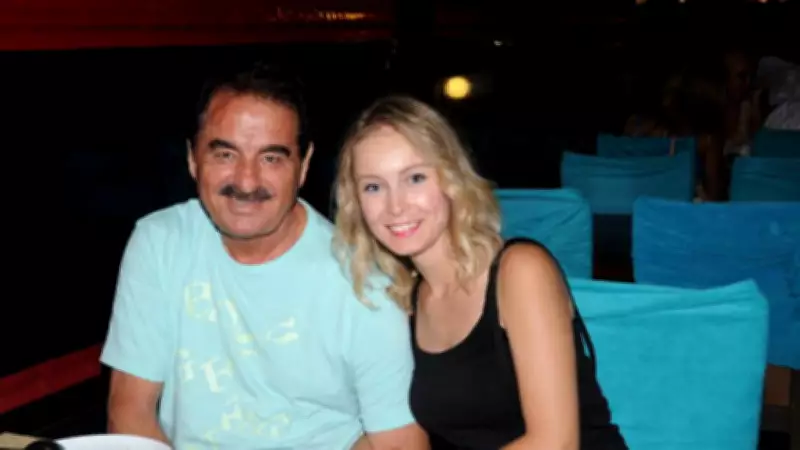 İbrahim Tatlıses'in Eski Eşi Ayşegül Yıldız MHP'ye Katıldı