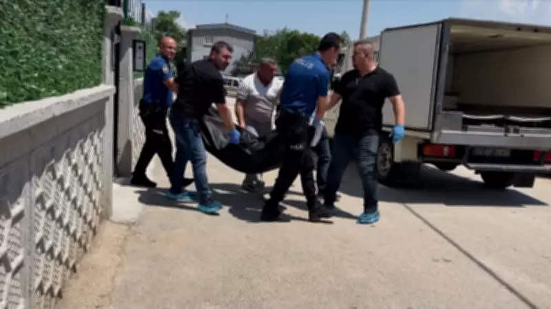 Bursa'da çocuğunun gözü önünde bıçaklanarak öldürülen kadın