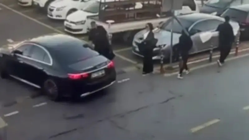 Büyükçekmece Adliyesi'ndeki altın hırsızlığında firari 2 şüpheli teslim oldu