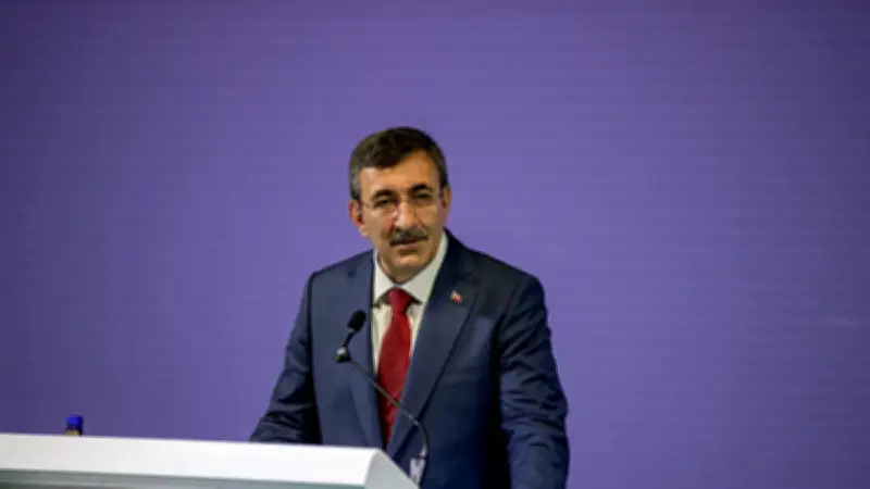 Cevdet Yılmaz: Bilgiyi, bilimi, teknolojiyi hikmetle buluşturmamız lazım