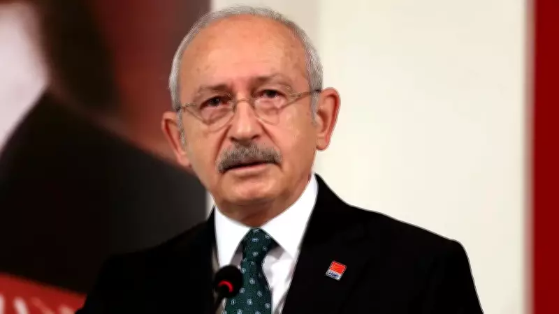 CHP YDK, Özgür Özel dönemindeki tüm ihraçları iptal etti