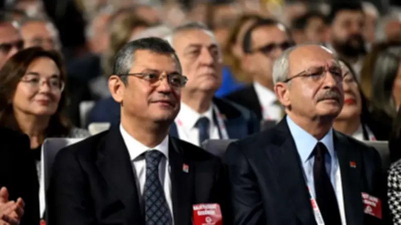 CHP'de Bilek Güreşinde Yeni Perde: Özgür Özel Grup Toplantısı Yapacak