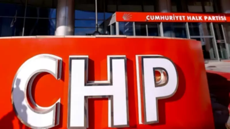 CHP'de Kılıçdaroğlu ve Özel arasındaki güç savaşında kim önde?