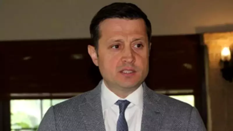 CHP'li Başkan Vahap Akay'dan İl Başkanı Cenk Boduç'a Sert Eleştiri