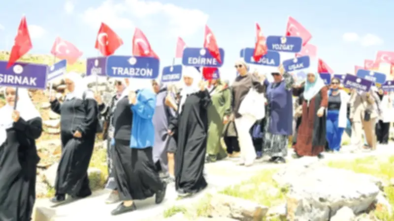 Cudi Dağı'nda Şehit Ailelerinden Terörsüz Türkiye Vurgusu