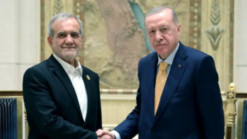 Cumhurbaşkanı Erdoğan, İran Cumhurbaşkanı Pezeşkiyan ile Telefon Görüşmesi Yaptı
