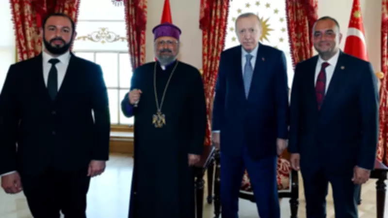 Cumhurbaşkanı Erdoğan, Türkiye Ermenileri Patrik Vekili Sahak Maşalyan'ı Kabul Etti