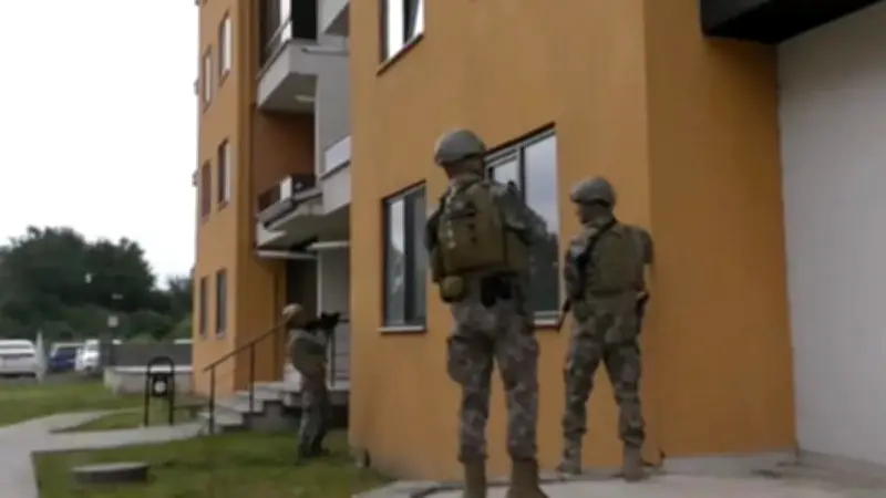 Düzce ve Bursa'da DEAŞ operasyonu: 13 gözaltı