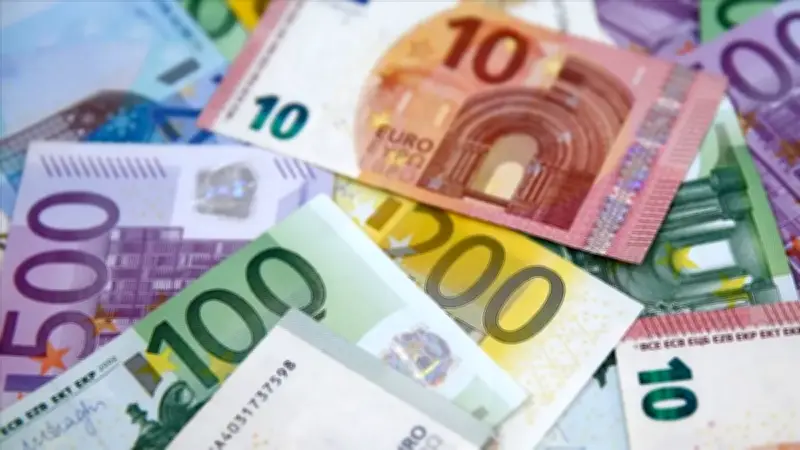 ECB Enflasyon ve Resesyon Kıskacında Faiz Kararını Açıklayacak